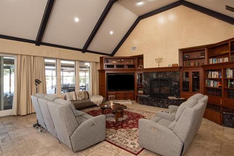 413 Crawford Rd, Modesto, CA 95356 photo 22