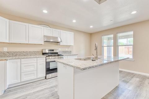 301 School Ave, Modesto, CA 95351 photo 8