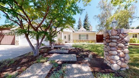 1033 S Noarco Dr, Modesto, CA 95356 photo 1