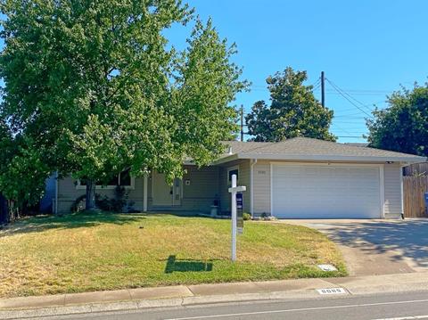 9085 Pershing Ave, Orangevale, CA 95662 photo 2