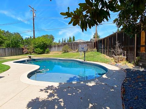9085 Pershing Ave, Orangevale, CA 95662 photo 17
