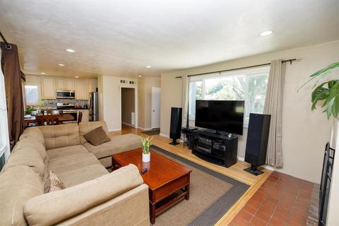 1701 Concord Ave, Modesto, CA 95350 photo 9