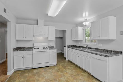 2254 E Orangeburg Ave, Modesto, CA 95355 photo 15