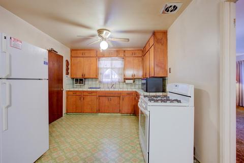 835 E 23rd St, Merced, CA 95340 photo 5