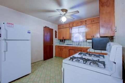 835 E 23rd St, Merced, CA 95340 photo 6