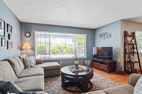 5001 Schuyler Dr, Carmichael, CA 95608 photo 4
