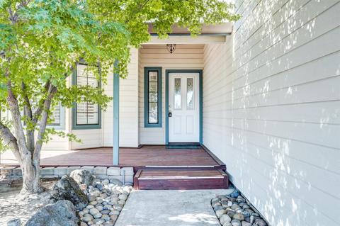 1512 Iris Dr, Lodi, CA 95242 photo 2
