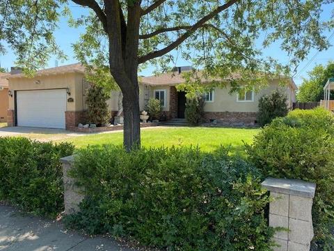 2227 Powell Dr, Modesto, CA 95350 photo 1