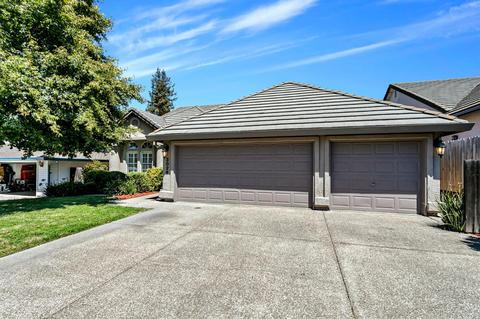 3026 Whitewood Dr, Carmichael, CA 95608 photo 3