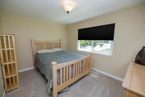 3321 Mark Allen Dr, Modesto, CA 95350 photo 20