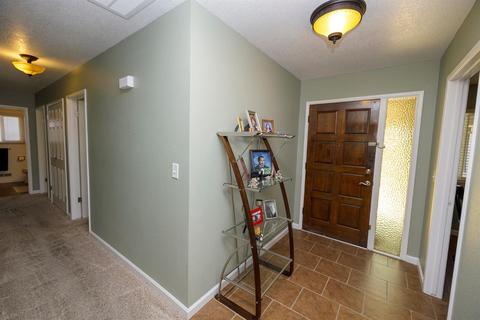 3321 Mark Allen Dr, Modesto, CA 95350 photo 3