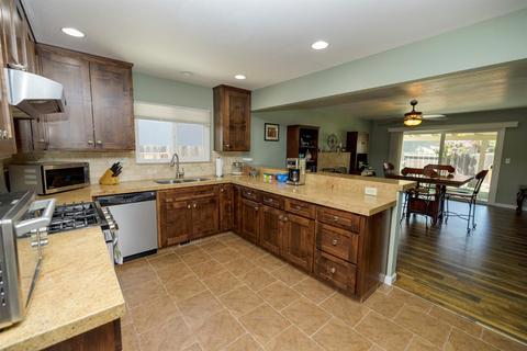 3321 Mark Allen Dr, Modesto, CA 95350 photo 13
