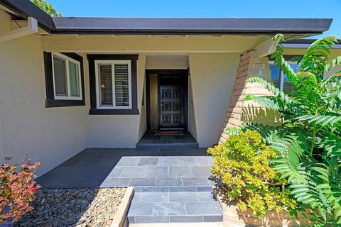 3321 Mark Allen Dr, Modesto, CA 95350 photo 2