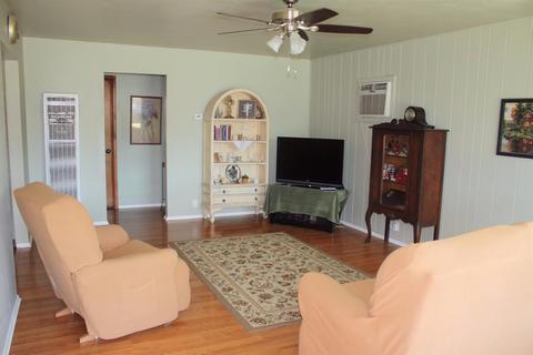 2031 5th St, Hughson, CA 95326 photo 4