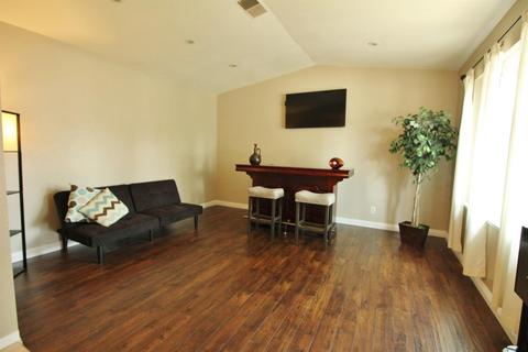 1217 Jill Ln, Modesto, CA 95355 photo 4