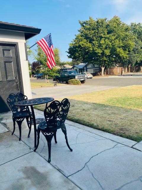 2409 Bellamy St, Modesto, CA 95354 photo 3