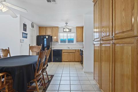 1445 Cavalier Pl, Manteca, CA 95336 photo 7