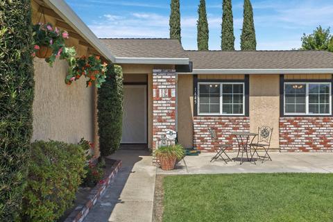 1445 Cavalier Pl, Manteca, CA 95336 photo 4