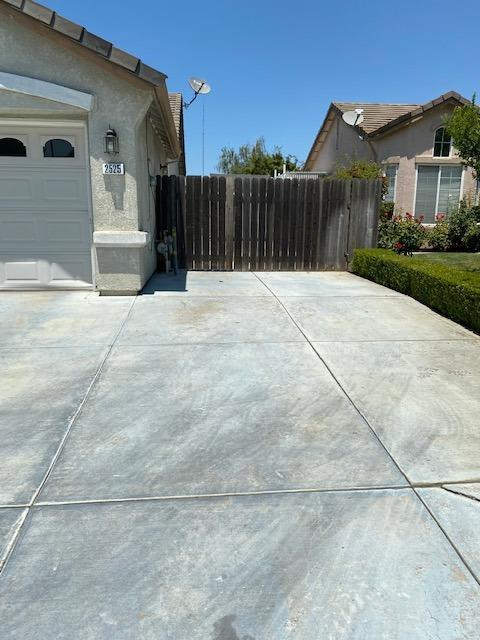 2525 W Elm St, Lodi, CA 95242 photo 3