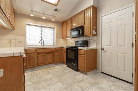 1044 Copper Landing Ct, Modesto, CA 95355 photo 12