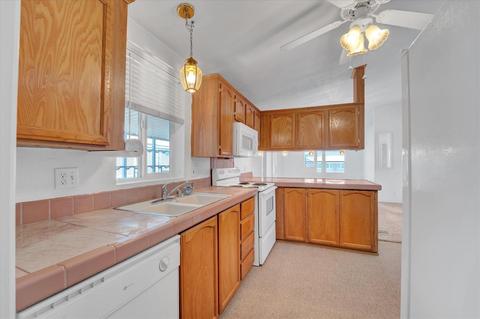 3925 Maui Ter, Modesto, CA 95355 photo 14