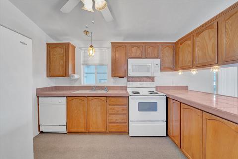 3925 Maui Ter, Modesto, CA 95355 photo 16
