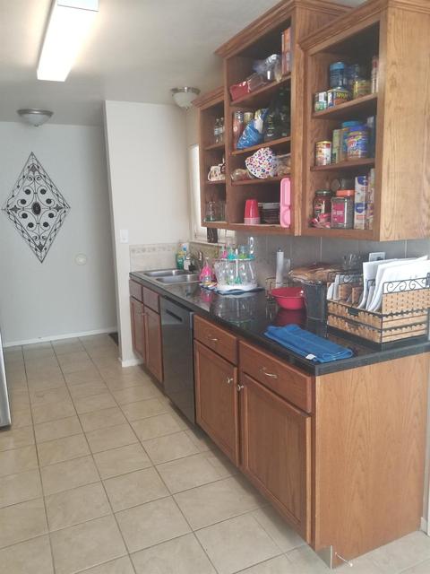 2036 Esther, Modesto, CA 95350 photo 4