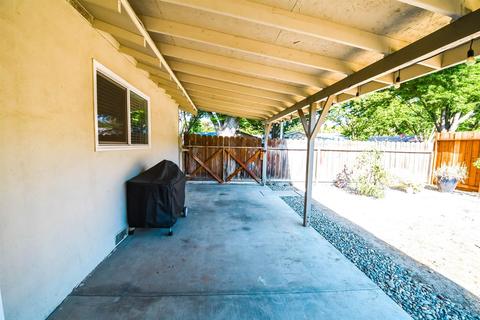 1924 Fairfax Ave, Modesto, CA 95355 photo 25