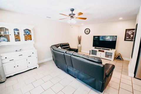 1924 Fairfax Ave, Modesto, CA 95355 photo 10
