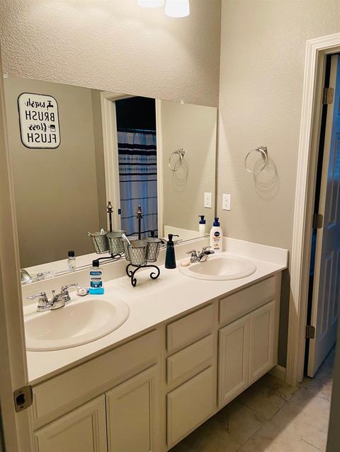 21240 Grapevine Dr, Patterson, CA 95363 photo 10