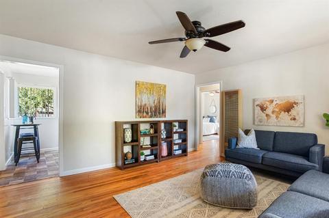 11 Simmons Way, Davis, CA 95616 photo 2