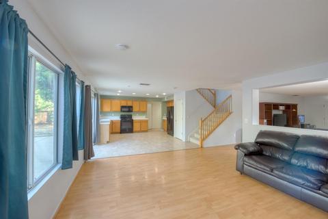 144 Dowitcher Dr, Patterson, CA 95363 photo 9