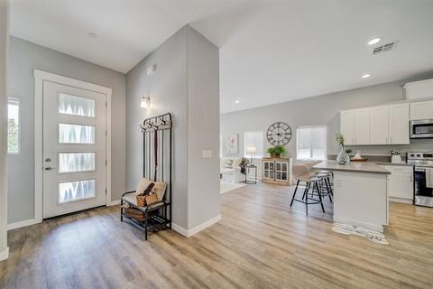 5280 3rd St, Rocklin, CA 95677 photo 4