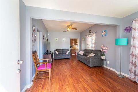 408 Maple St, Modesto, CA 95351 photo 4