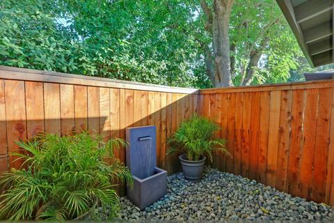652 Buchanan St, Davis, CA 95616 photo 45