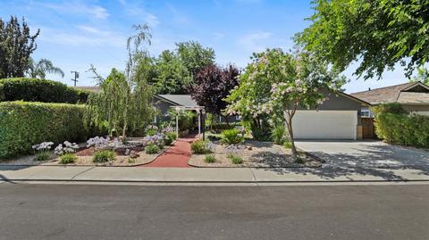 330 E Beverly Pl, Tracy, CA 95376 photo 1