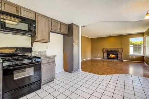 8400 Palmerson Dr, Antelope, CA 95843 photo 4