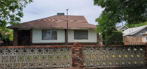 109 S 5th St, Patterson, CA 95363 photo 1