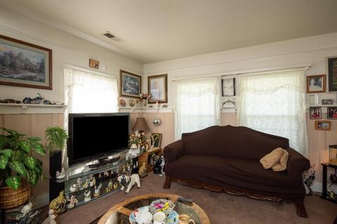 21 W 20th St, Merced, CA 95340 photo 5