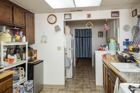 21 W 20th St, Merced, CA 95340 photo 9