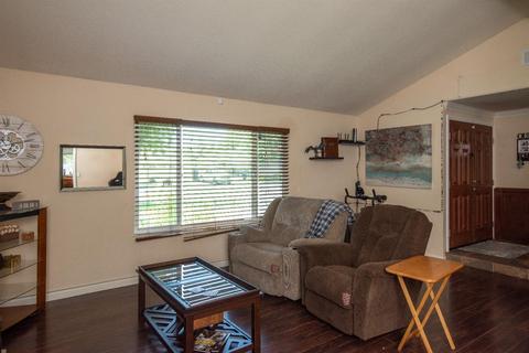 2621 Merle Ave, Modesto, CA 95355 photo 12