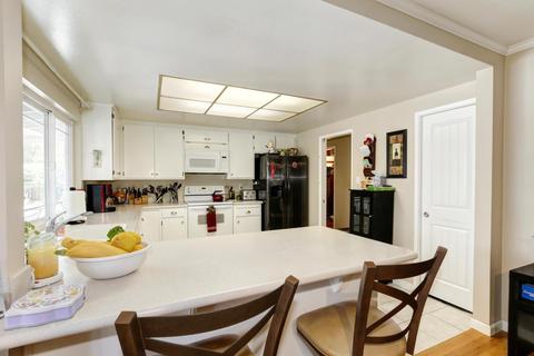 4594 Las Lindas Way, Carmichael, CA 95608 photo 10