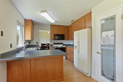 2404 Black Walnut Dr, Modesto, CA 95355 photo 18