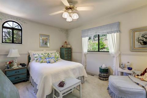 842 Doris Dr, Grass Valley, CA 95945 photo 15