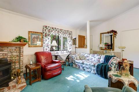 842 Doris Dr, Grass Valley, CA 95945 photo 4