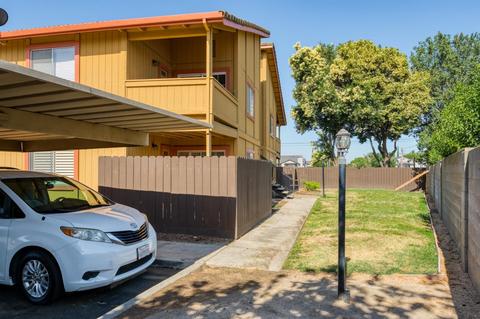 496 Cherry Ln #B, Manteca, CA 95337 photo 13
