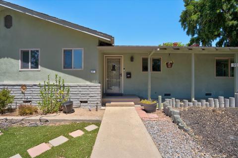 917 W Rumble Rd, Modesto, CA 95350 photo 1