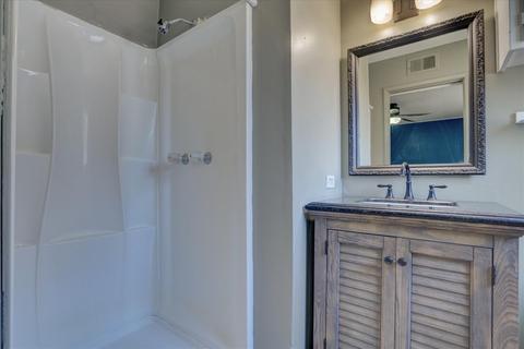 917 W Rumble Rd, Modesto, CA 95350 photo 25