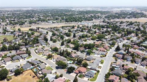 41 Wimbledon Ln, Tracy, CA 95376 photo 34