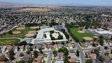 41 Wimbledon Ln, Tracy, CA 95376 photo 36